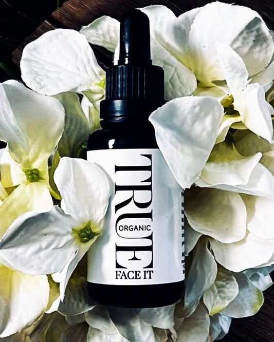 How to apply face oil - True Organic of Sweden