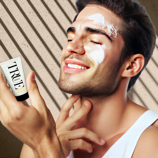 Algica hero ingredient in our organic Make my day cream - True Organic of Sweden