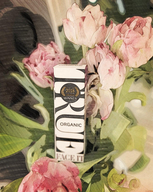 Facial massage for firmer skin - True Organic of Sweden