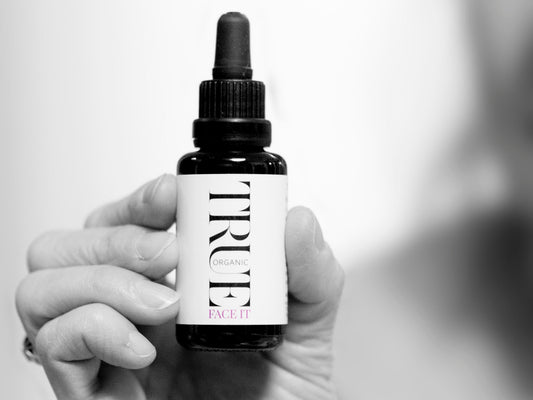 Face it organic serum by True organic of Sweden 